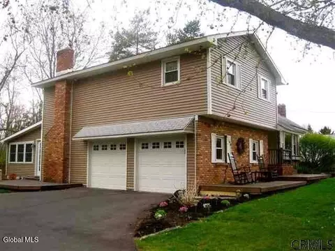 4110 Consaul Rd, Schenectady, NY 12304