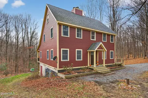 427 Gilchrist Hill Rd, Hartford, NY 12838