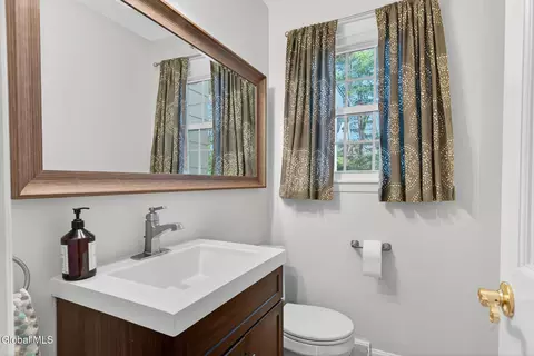 Bath - 63 Greenock Rd, Delmar, NY 12054 photo 1 of 5