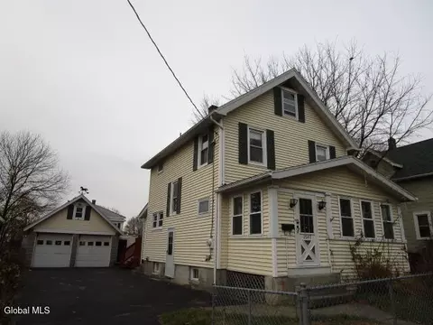1547 5th St, Rensselaer, NY 12144