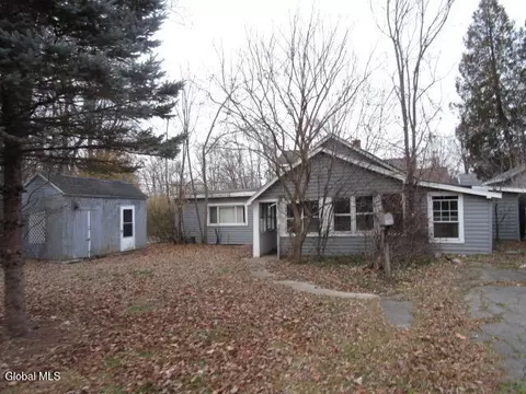 205 Tampa Ave, Rensselaer, NY 12144