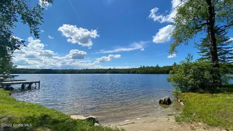 528 Dyken Pond Rd, Petersburgh, NY 12138