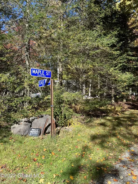 551 Maple St, Berlin, NY 12138 photo 9