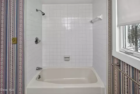 Bath - 148 Appleton Rd, Rexford, NY 12148 photo 8 of 12