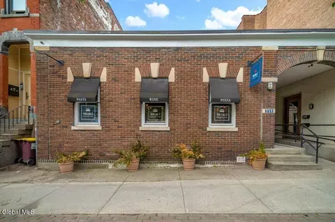 340 Hamilton St, Albany, NY 12210