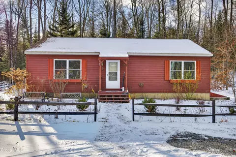 134 Squaw Brook Trl, Indian Lake, NY 12842