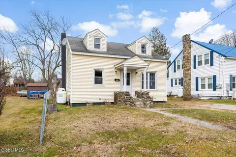 Exterior - 305 Ash St, Corinth, NY 12822 photo 3 of 7