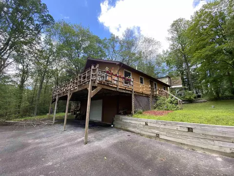 9 Flat Rock Rd, Lake George, NY 12845