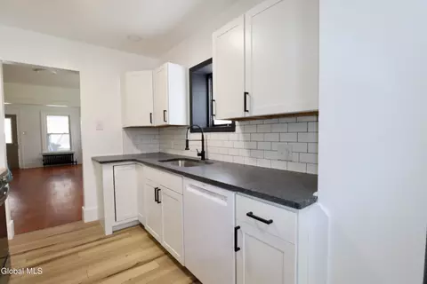203 Jay St, Scotia, NY 12302 photo 10