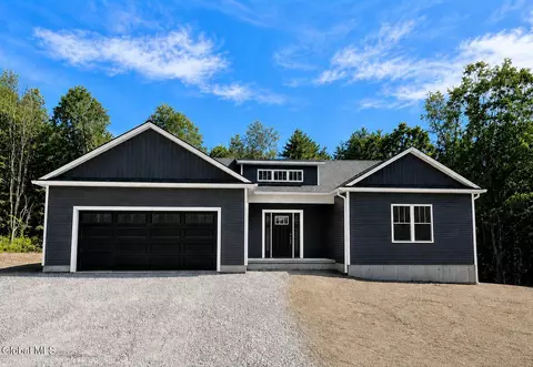 330 Selfridge Rd, Gansevoort, NY 12831