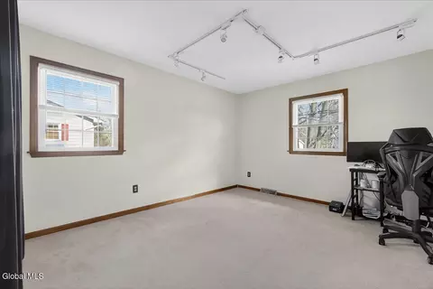 Bedroom - 39 University St, Selkirk, NY 12158 photo 4 of 4