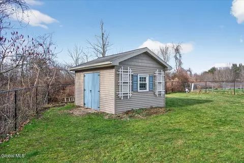 Exterior - 39 University St, Selkirk, NY 12158 photo 4 of 4