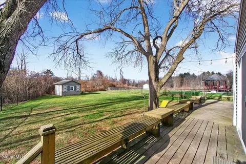 Exterior - 39 University St, Selkirk, NY 12158 photo 3 of 4
