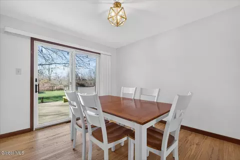 Dining - 39 University St, Selkirk, NY 12158 photo 1 of 1