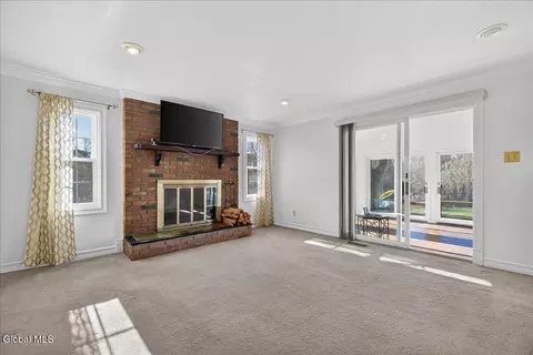 Living - 39 University St, Selkirk, NY 12158 photo 1 of 3