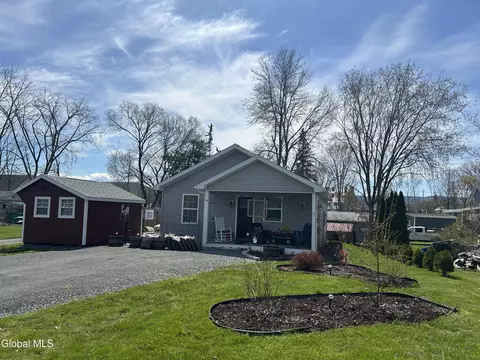 6 Saint Claire St, Ticonderoga, NY 12883