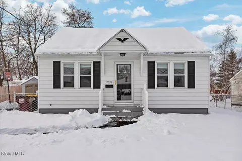 2025 Greenpoint Ave, Schenectady, NY 12303