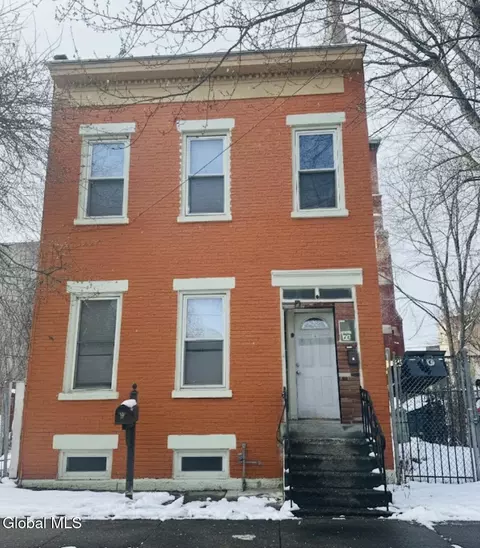 79 Broad St, Albany, NY 12202