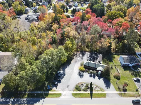 232 Washington St, Saratoga Springs, NY 12866