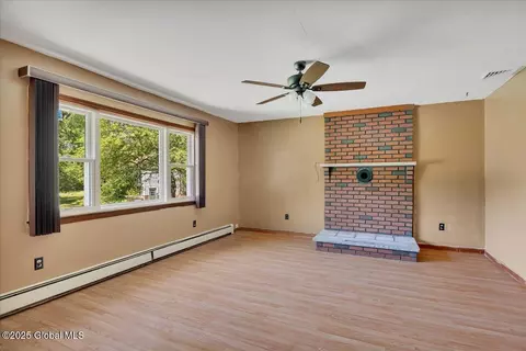 35 Banta Ln, Cairo, NY 12413 photo 6