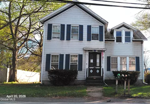 233 Main St, Middleburgh, NY 12122