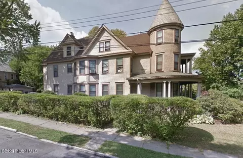 1022 Union St, Schenectady, NY 12308