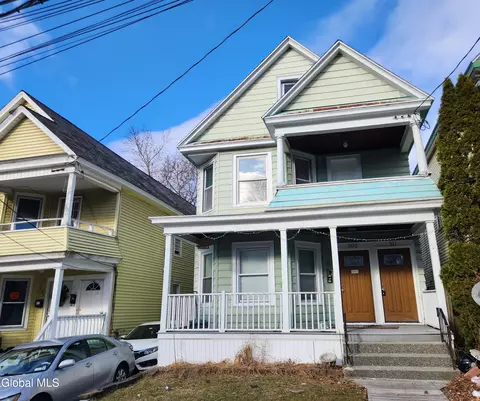 309 Division St, Schenectady, NY 12304
