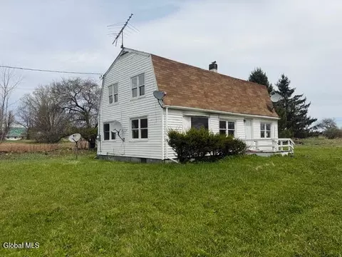 129 Hogsback Rd, Richfield Springs, NY 13439