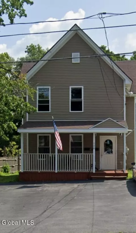 128 Broad St, Gloversville, NY 12078