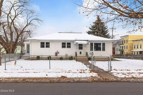 150 Lancaster St, Cohoes, NY 12047