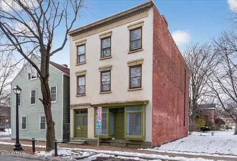129 Green St # 1, Albany, NY 12202