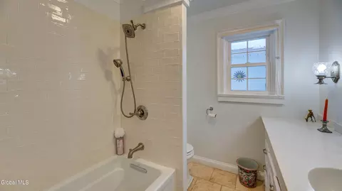 Bath - 834 Jamaica Rd, Schenectady, NY 12309 photo 2 of 5