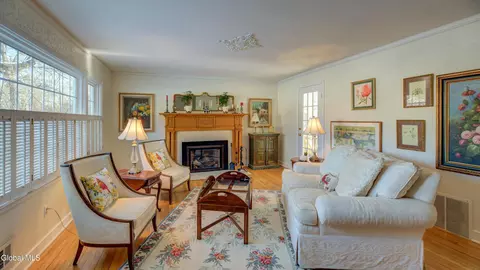 Living - 834 Jamaica Rd, Schenectady, NY 12309 photo 1 of 4