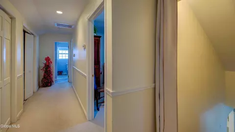 Entry Way - 834 Jamaica Rd, Schenectady, NY 12309 photo 6 of 6