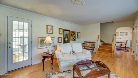 Entry Way - 834 Jamaica Rd, Schenectady, NY 12309 photo 4 of 6
