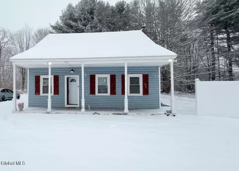 1314 W High St, Ballston Spa, NY 12020