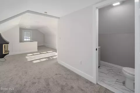 27 Plank Rd, Troy, NY 12182 photo 38