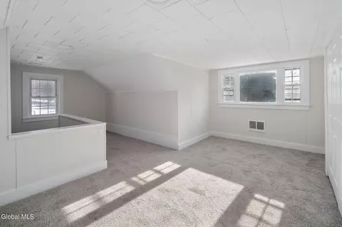 27 Plank Rd, Troy, NY 12182 photo 37