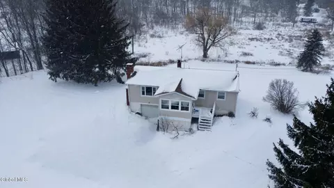 693 Ny-10, Jefferson, NY 12093