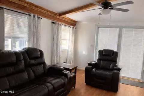 2427 3rd Ave, Schenectady, NY 12303 photo 16