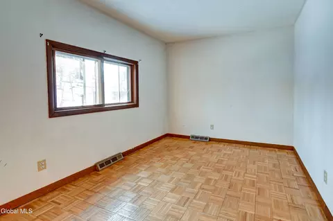 331 13th St, Schenectady, NY 12306 photo 25
