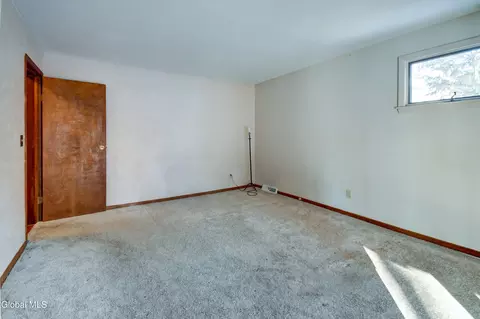 331 13th St, Schenectady, NY 12306 photo 22