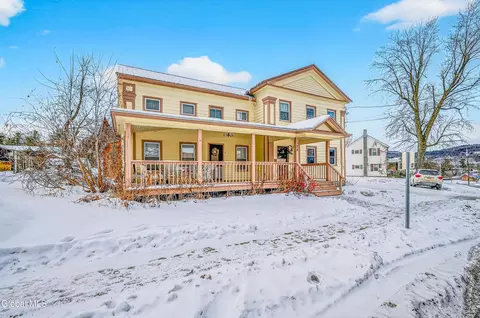 124 Prospect St, Schoharie, NY 12157