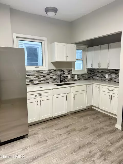 Kitchen - 421 Summit Ave, Schenectady, NY 12307 photo 1 of 6