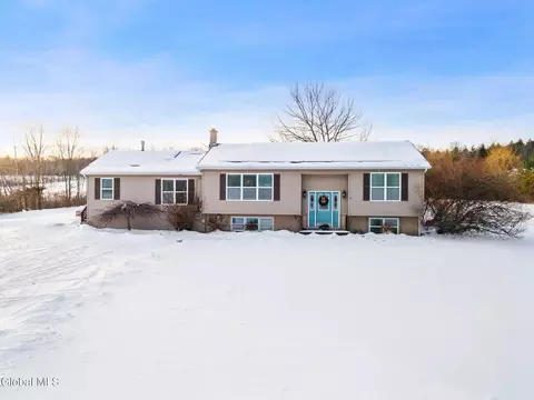 291 Lykers Rd, Central Bridge, NY 12035