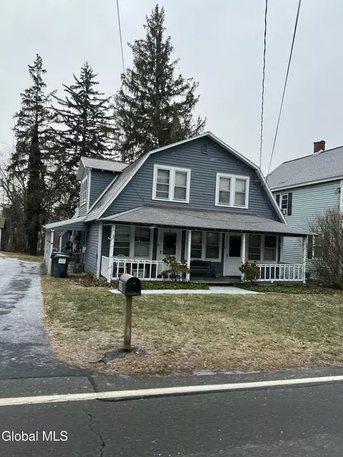 330 Alplaus Ave, Alplaus, NY 12008
