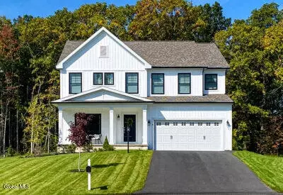 1 Stone Creek Dr, East Greenbush, NY 12061