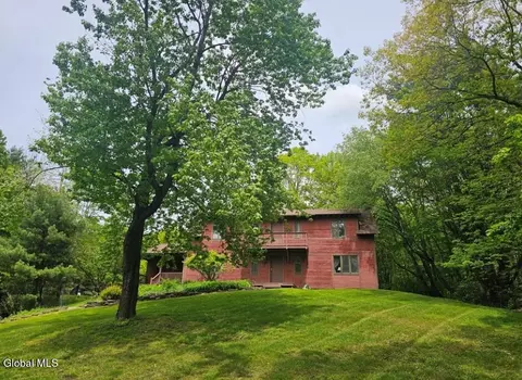 139 Pheasant Run Rd, Cooperstown, NY 13326