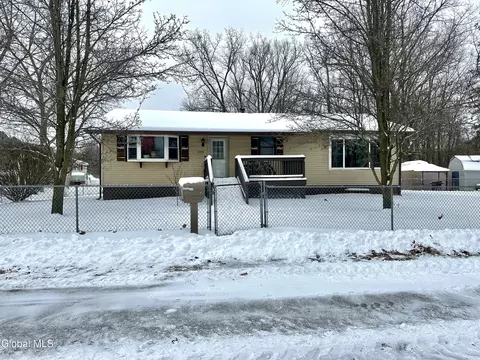 304 Dearborn Ave, Schenectady, NY 12304