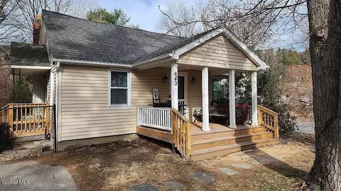 640 New Salem Rd, Voorheesville, NY 12186